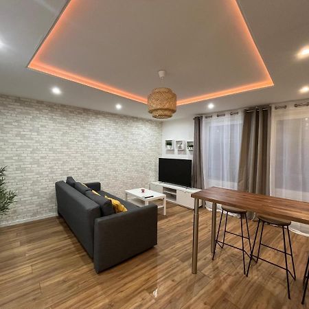 Moderne Appartement - Gare - Centre-Ville Le Mans Esterno foto